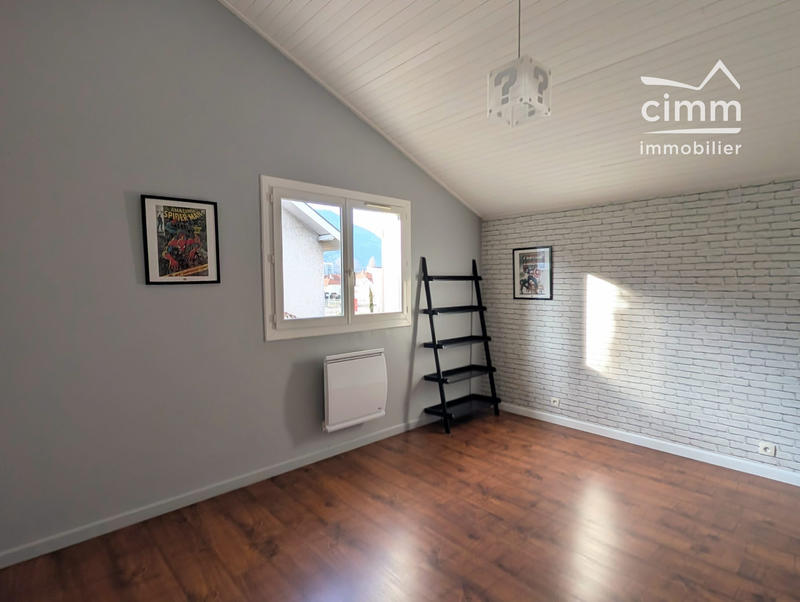 Maison - 110 m² - 4 pièces