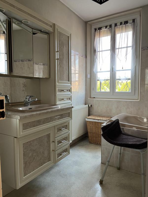 Maison - 146 m² - 5 pièces