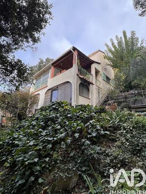 Maison - 99 m² - 3 pièces