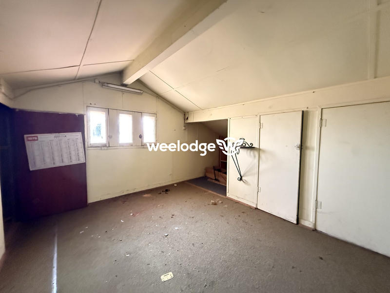 Maison traditionnelle - 156 m² - 5 pièces