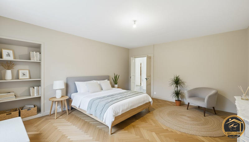 Maison ancienne - 250 m² - 7 pièces