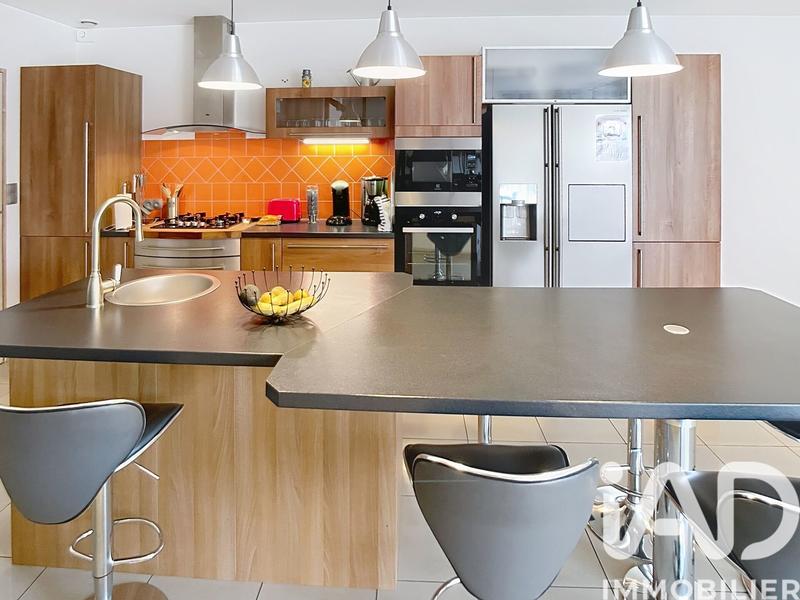 Maison - 151 m² - 7 pièces