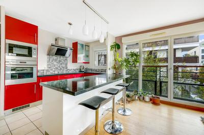 Appartement - 80 m² - 4 pièces