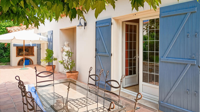 Villa - 180 m² - 6 pièces