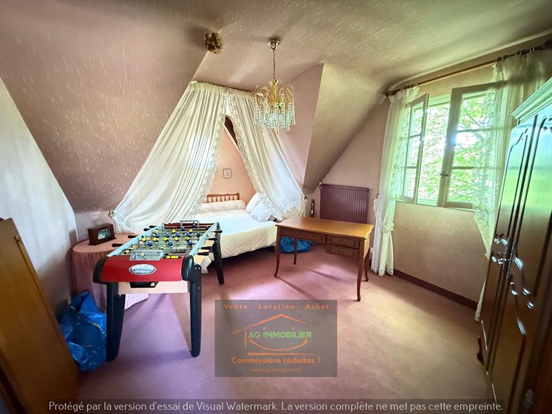 Maison - 141 m² - 6 pièces