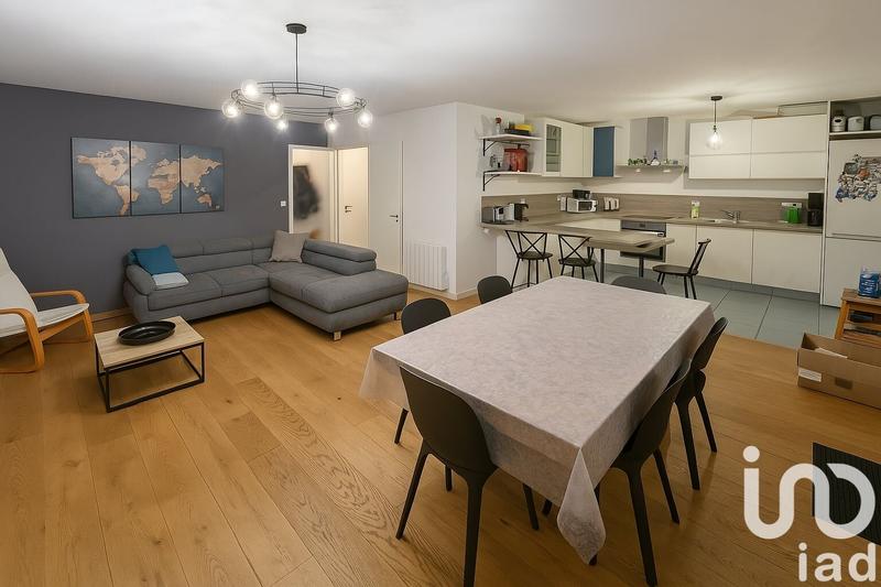 Appartement - 101 m² - 5 pièces