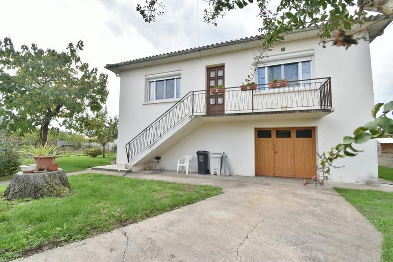 Maison - 92 m² - 4 pièces