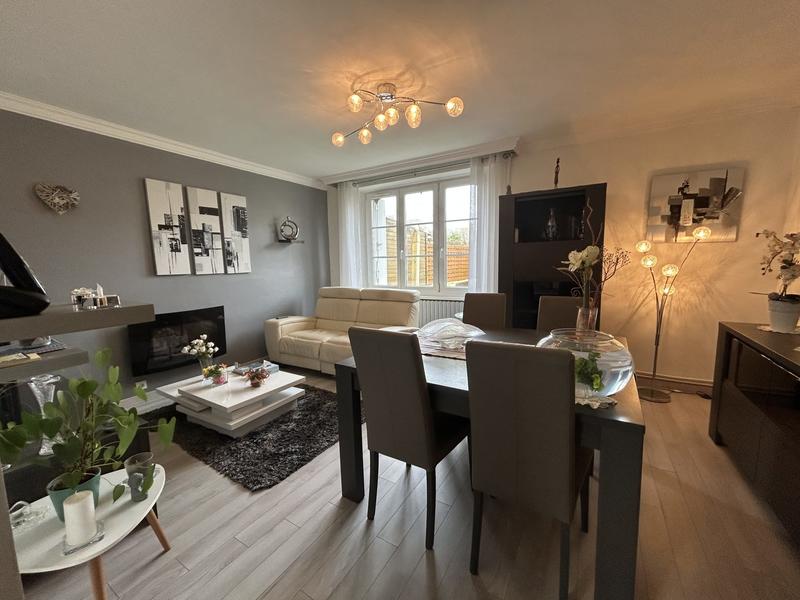 Maison ancienne - 82 m² - 5 pièces