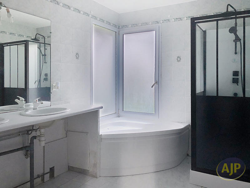 Maison - 78 m² - 3 pièces