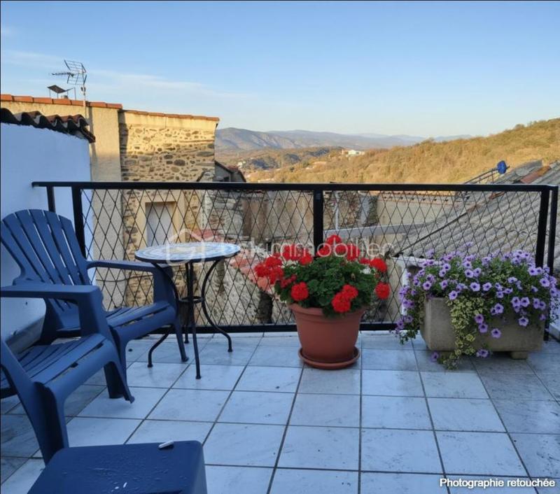 Maison de village - 90 m² - 3 pièces