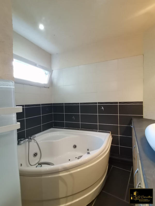 Maison - 73 m² - 3 pièces