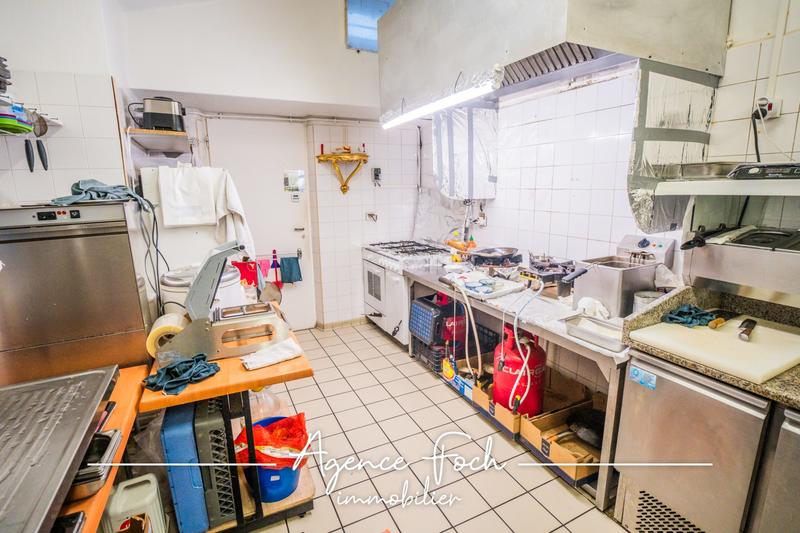 Fonds de commerce - Hôtellerie / Restauration - 150 m²