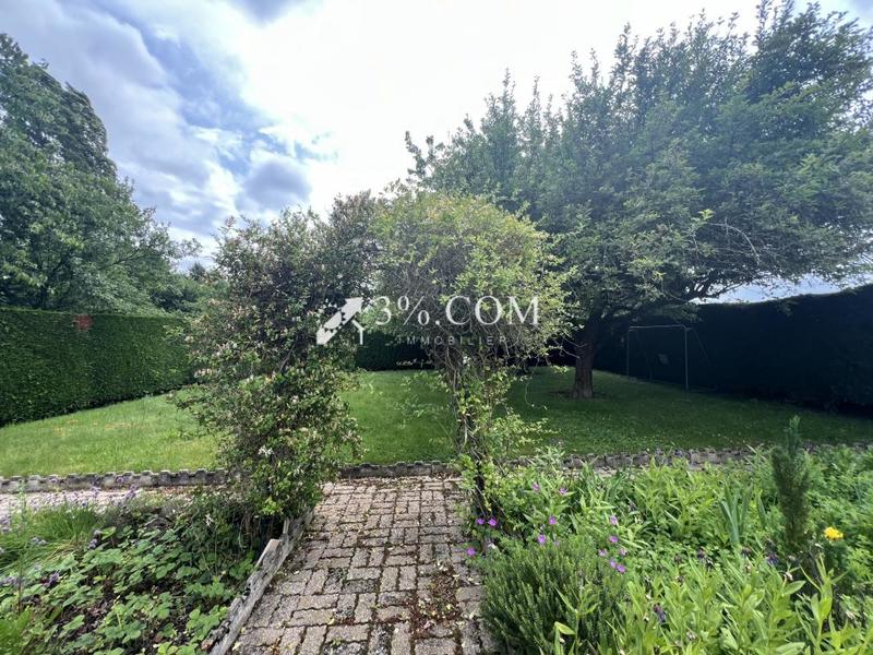 Maison - 100 m² - 6 pièces