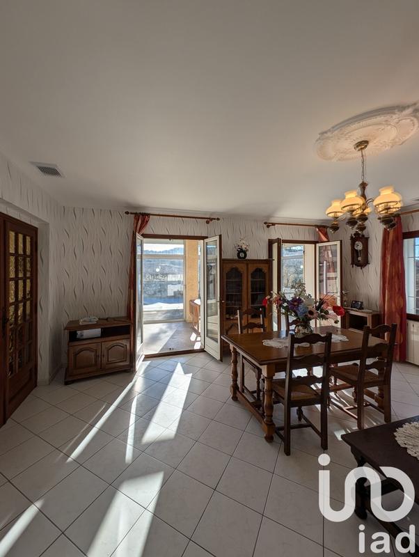 Maison - 92 m² - 4 pièces