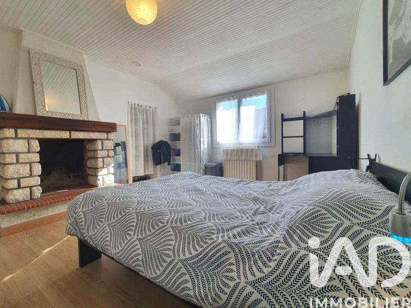 Maison - 104 m² - 4 pièces