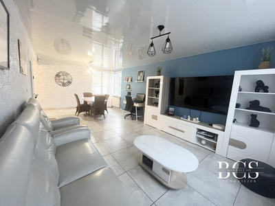 Maison - 116 m² - 7 pièces