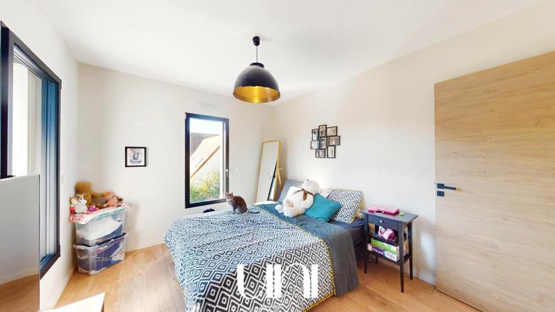 Maison - 162 m² - 5 pièces