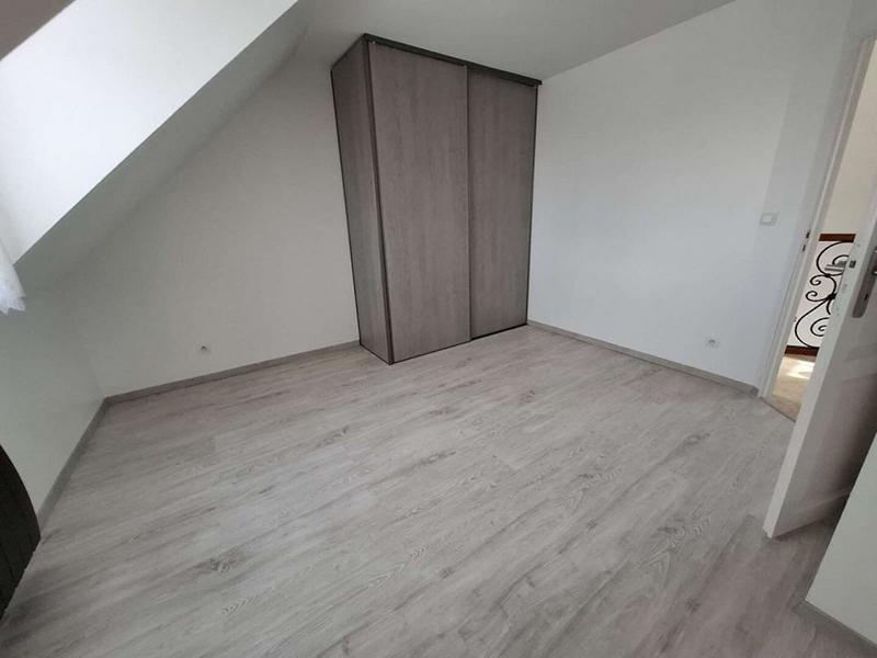 Maison - 122 m² - 7 pièces