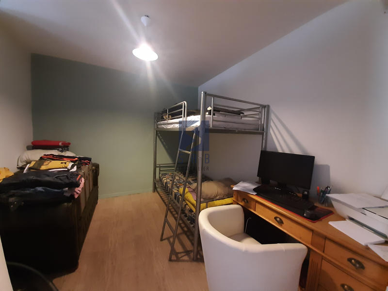 Fonds de commerce - Magasins - 135 m²