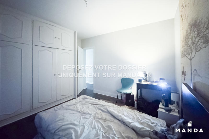 Chambre - 11 m² - 5 pièces
