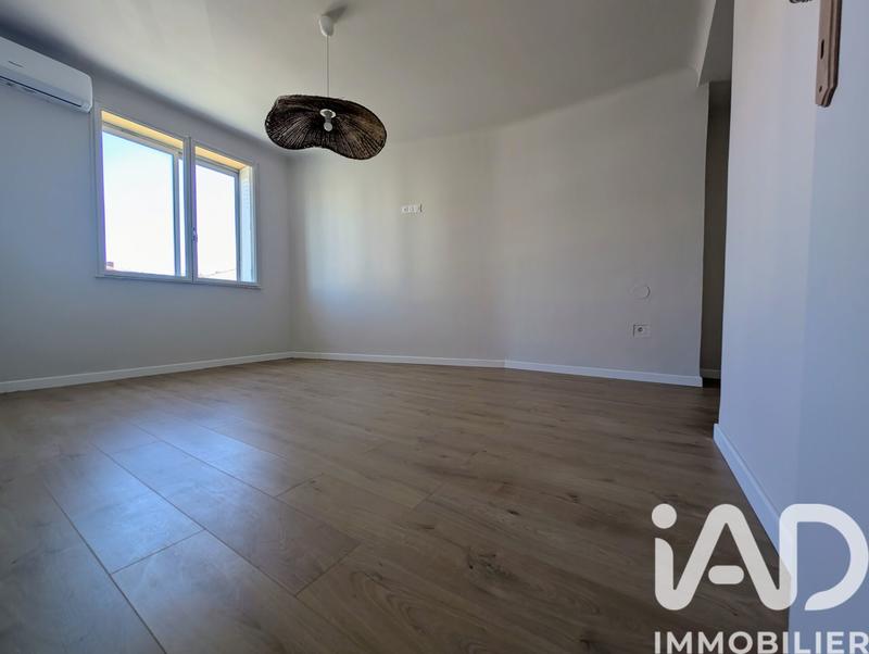 Appartement - 95 m² - 4 pièces