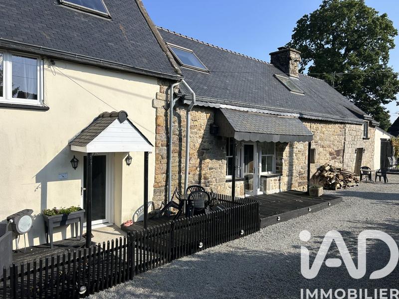 Maison - 290 m² - 8 pièces