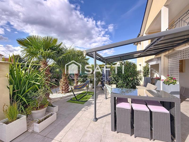 Maison - 181 m² - 8 pièces