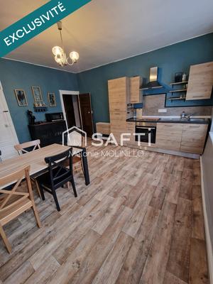 Maison - 204 m² - 12 pièces