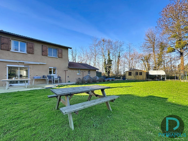 Maison - 145 m² - 6 pièces