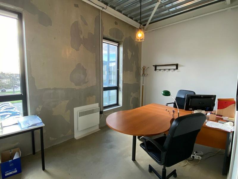 Bureau - 189 m²