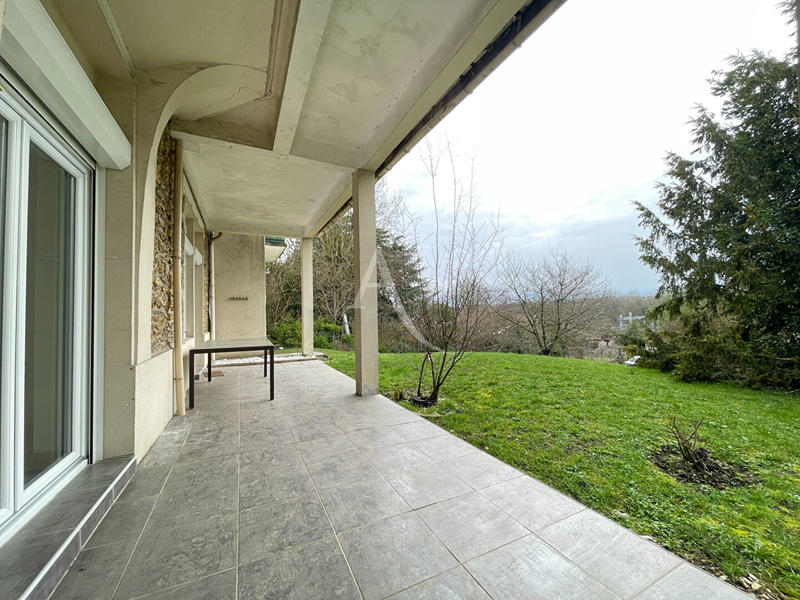 Appartement - 86 m² - 3 pièces