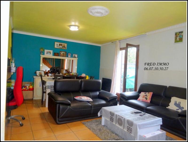 Maison - 95 m² - 5 pièces