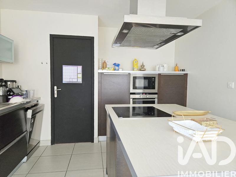 Maison - 168 m² - 7 pièces