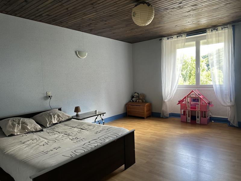 Maison - 125 m² - 4 pièces