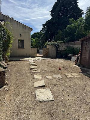 Maison traditionnelle - 103 m² - 4 pièces