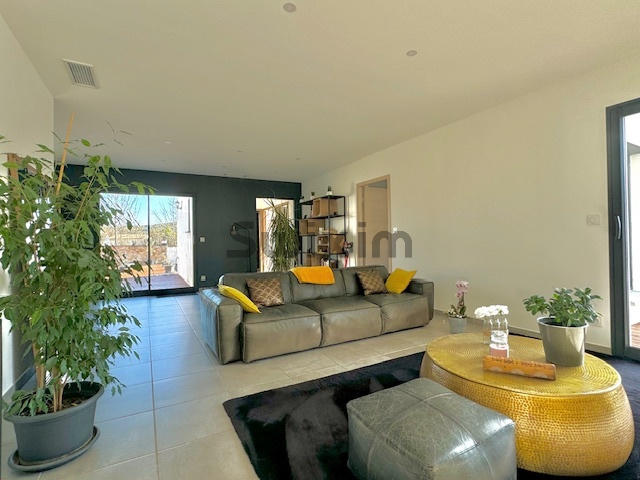 Villa - 110 m² - 4 pièces