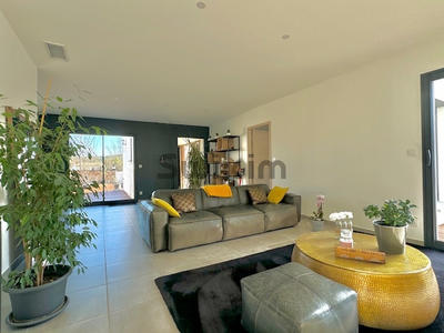 Villa - 110 m² - 4 pièces