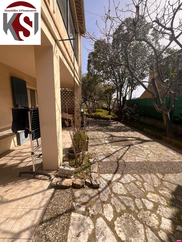 Immeuble - 892 m² - 7 pièces