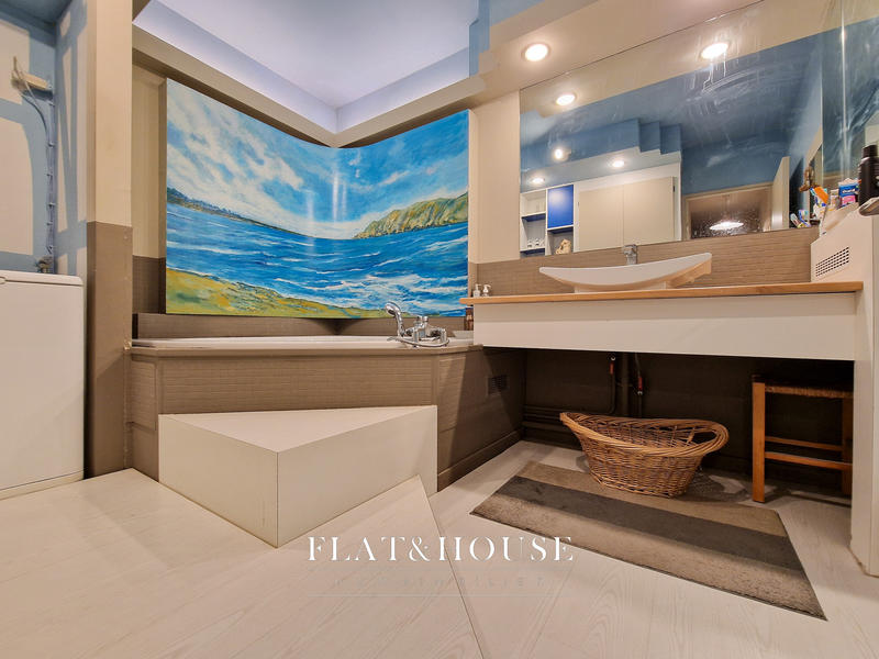 Appartement - 88 m² - 4 pièces