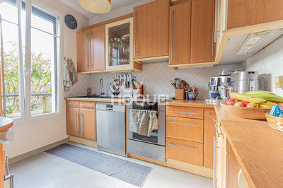 Maison - 97 m² - 6 pièces