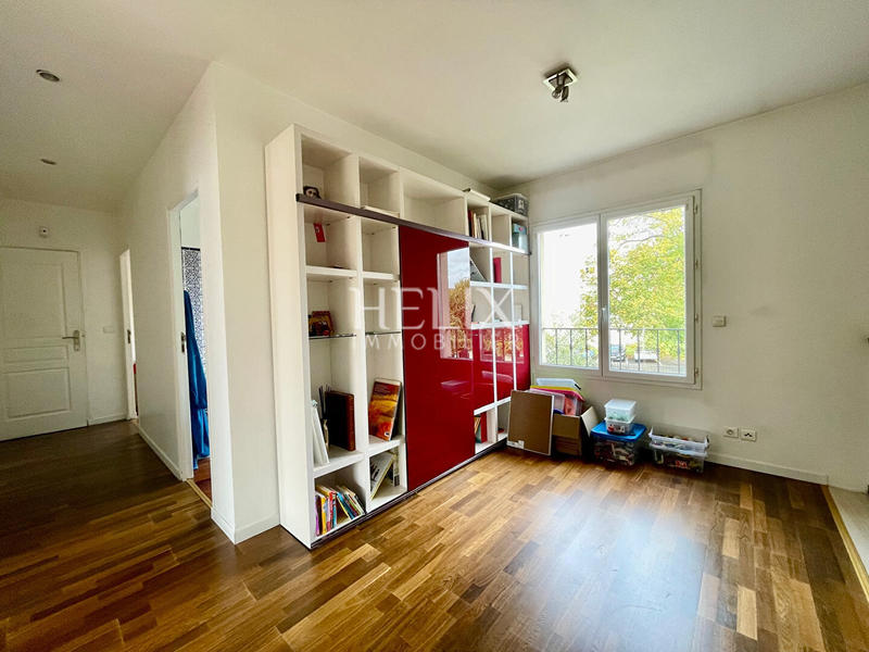 Maison - 166 m² - 6 pièces