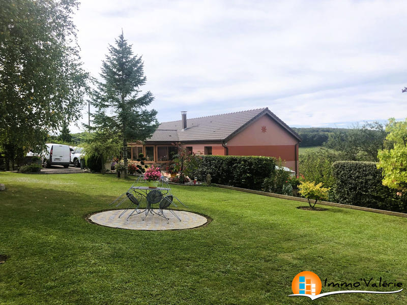 Villa - 280 m² - 10 pièces