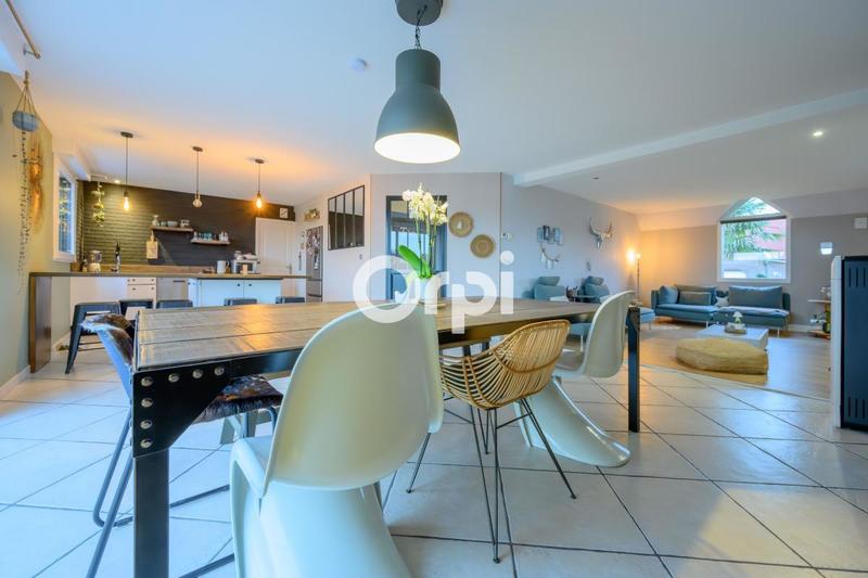 Maison - 155 m² - 7 pièces