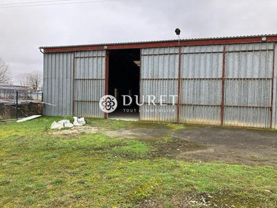 Entrepôt - 200 m²