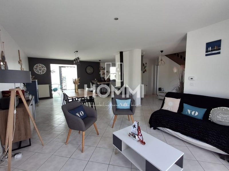 Maison - 149 m² - 7 pièces