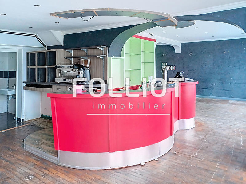 Immeuble - 290 m² - 15 pièces