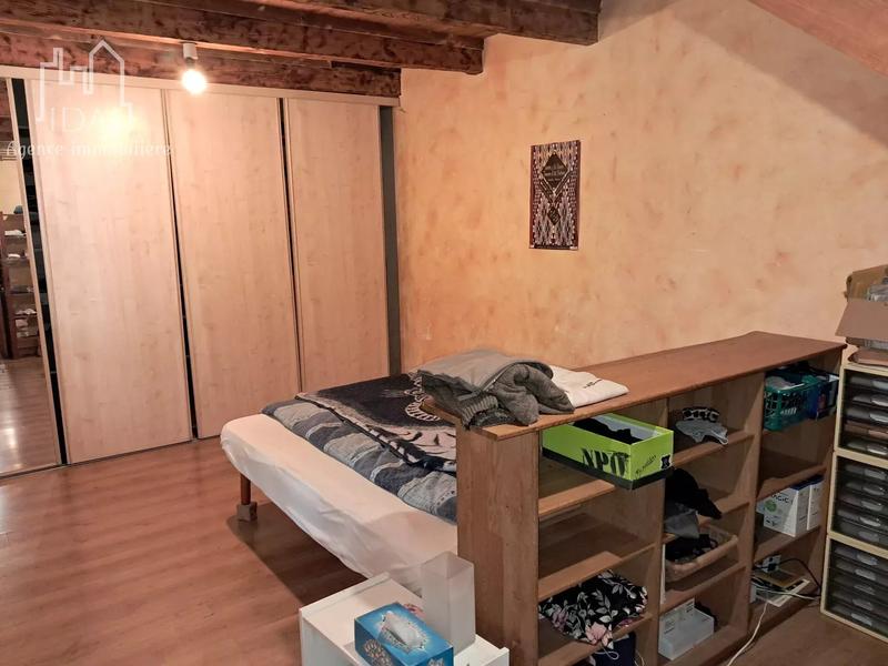 Maison - 149 m² - 9 pièces