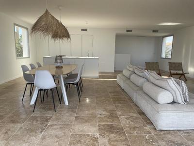 Maison - 165 m² - 5 pièces