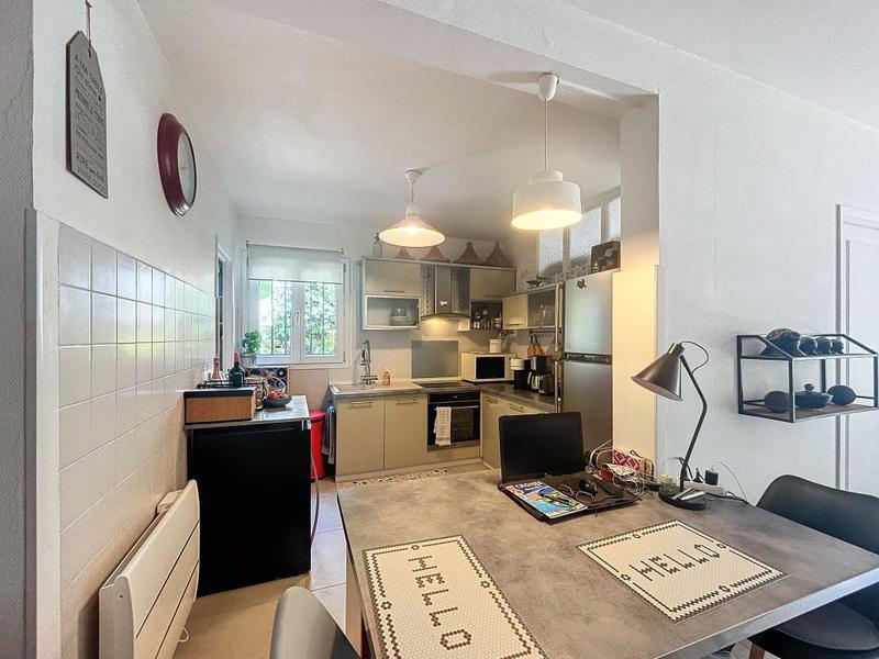 Appartement - 90 m² - 4 pièces