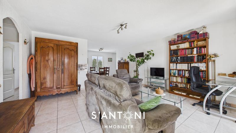 Maison - 85 m² - 4 pièces